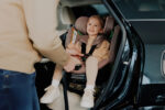 Autokrēsls Lionelo Harmony Isofix i-size 40-150cm, Green Olive leather