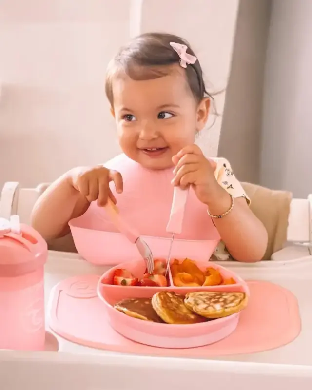 Twistshake bērnu priekšautiņu komplekts