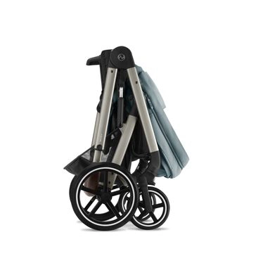 Cybex Balios S Lux pastaigu rati saliktā veidā